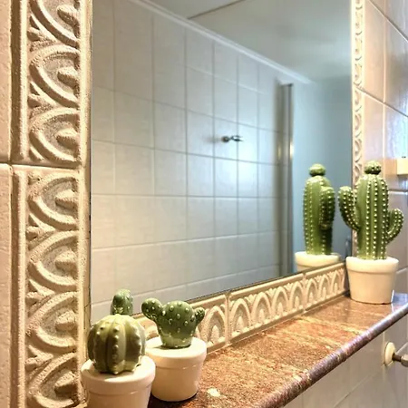 Bed and Breakfast Art 125 3*