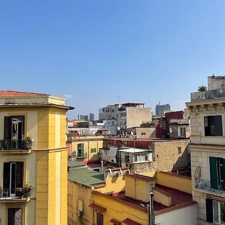 לינה וארוחת בוקר Art 125